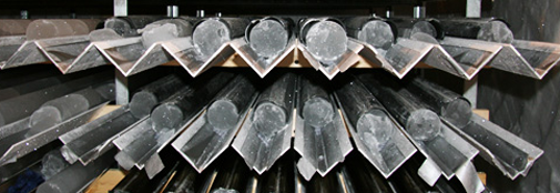 Brittle ice cores in the core buffer 
