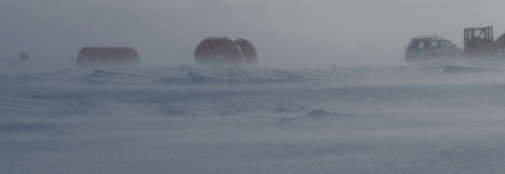 A snowy day at NEEM camp